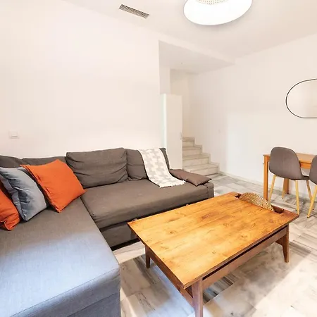 Flipanddo Triana Apartment Seville Exterior photo